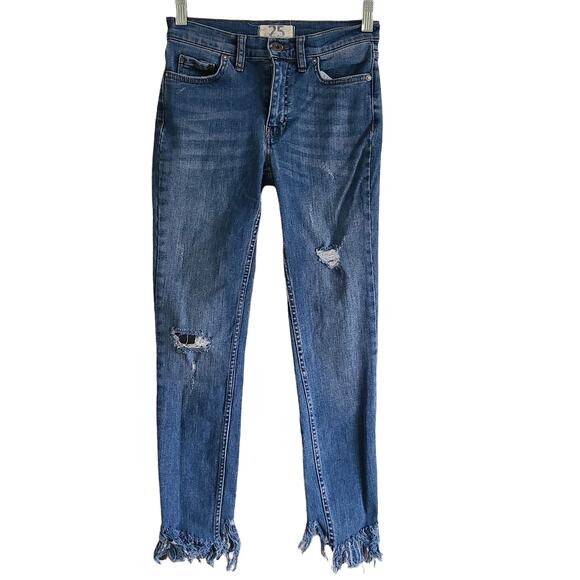 WE THE FREE Great Heights Mid Rise Distressed Fringe Frayed Hem Skinny Jeans 25 - Picture 2 of 12